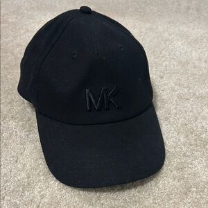 Michael Kors Classic Black Hat